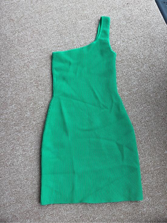 Aritzia Dresses & Skirts - Aritzia One-Shoulder Ribbed Green Bodycon Dress